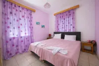 Dina's Flowers Alonissos -  Ariadni Summer Getaway - 2つ星
