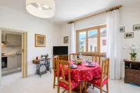 La Casa di Guido Hiking Skiing And Lakes - Happy Rentals - アパートメント