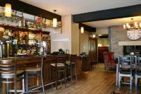 The Old Mill Inn - bar