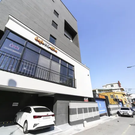Samcheok NS Hostel