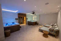 Jaz Amaluna - Adults Only 16+ - spa