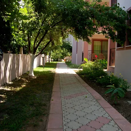 Minta Apartments