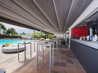 AxelBeach Maspalomas - Apartments and Lounge Club - Adults Only - Bar