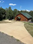 Cozy log cabin with Lakefront and Private Dock - Chalets