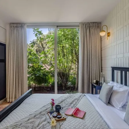 Stylish 2Br w Pool Near Candolim and Coco Beach