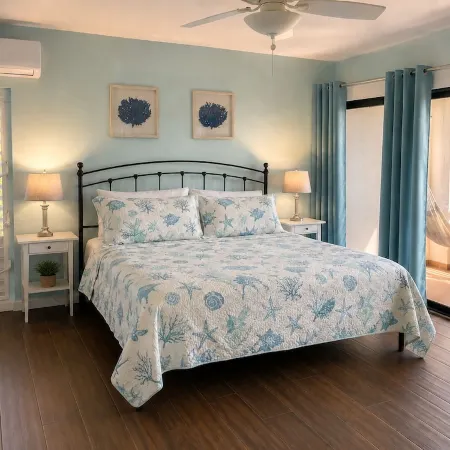 Updated 1BR/1BA - "Island Sol" with fantastic views