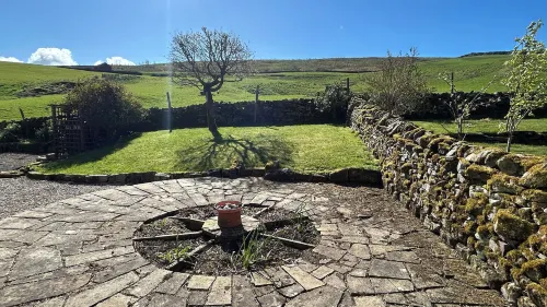 Tarn House - Homestays