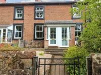 27 Bongate - Boutique