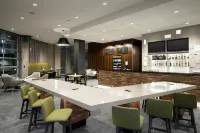 Courtyard Nanaimo - بار