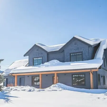 Spacious & Cozy House Big Sky Meadows w/ Hot Tub! Perfect for Family Getaway