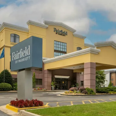 Fairfield Inn & Suites Atlanta Airport South/Sullivan Road Hotels near Old National Discount Mall