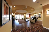 Hampton Inn & Suites Scottsboro - Parkplatz