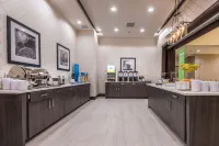 Hampton Inn & Suites Dallas-The Colony - breakfast