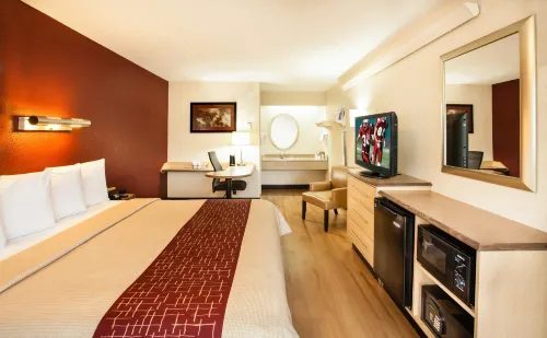 Red Roof Inn Louisville East - Hurstbourne - Motel