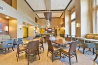 Hampton Inn & Suites Greensboro/Coliseum Area - 2 stjerner