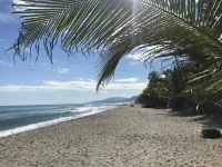 Playa Pikua Ecolodge - Lodges