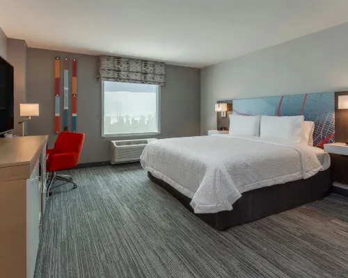 Hampton Inn Oakland Downtown-City Center Hotels near Paramount Theater
