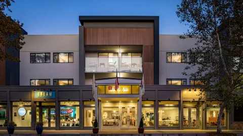 Hilton Garden Inn Davis Downtown in Davis