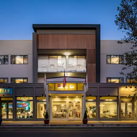 Hilton Garden Inn Davis Downtown