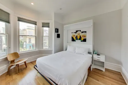 Business Ready in the Heart of The Castro * W/D -  Appartamenti vacanze