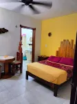 Cancun Guest House 3 Near Ado Bus Terminal and 25 Min from/to Airport by Shuttle - chambre d’hôtes