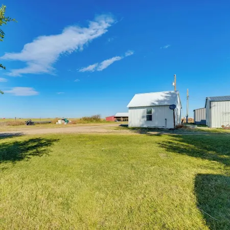 Pet-friendly Farmhouse Suite w/ Patio in Vaughn!