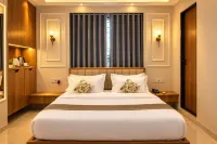 Raw Leaves - Premium Family & Business Hotel Near Rajkot Railway Station - Desayuno