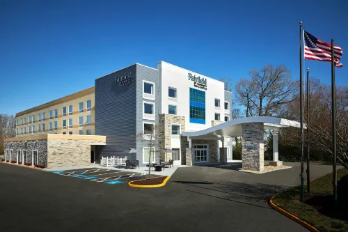 Fairfield Inn & Suites Virginia Beach/Norfolk Airport - 3-Star