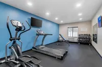 Comfort Inn & Suites - Gym
