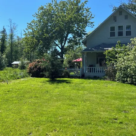 Vashon Farmhouse