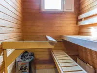 Outapailakka j 7 - 2 tähden