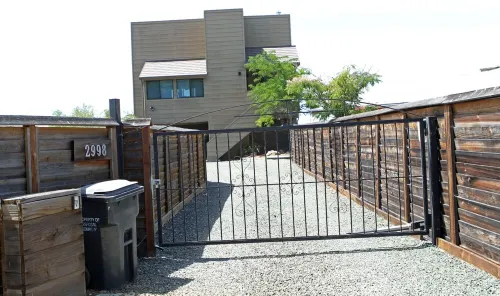 Kelseyville Lakefront Luxury! 3 Story, 3 Br/2B Private Dock Next to Hot Springs - 4-Star