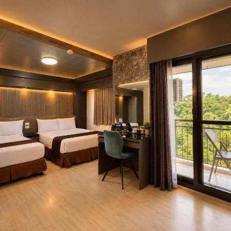 Clockworkorange Luxury Suites