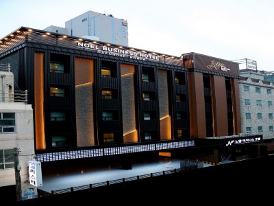 Noel Business Hotel