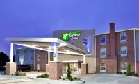 Holiday Inn Express & Suites North Kansas City Hotel a North Kansas City