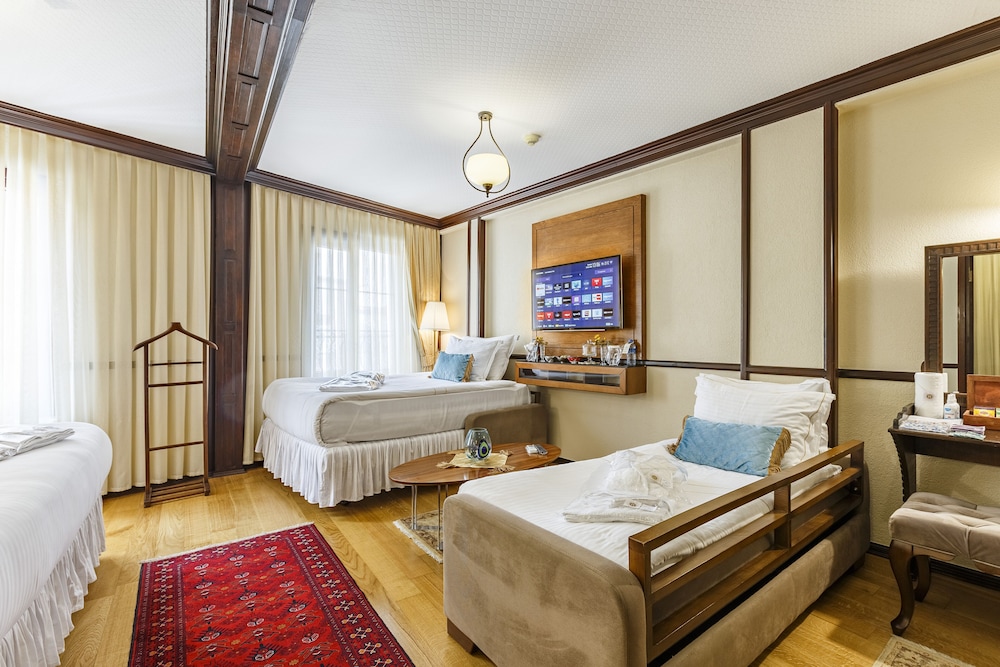 Best Point Hotel Old City