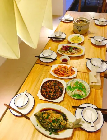 Wangshan Villa Отели рядом с достопримечательностью «Baiyun Mountain Pavilion»