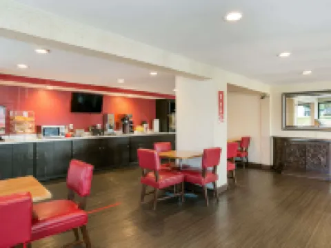 菲德里克I-70伊克諾旅館 菲德里克酒店