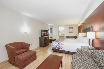 Red Roof Inn & Suites Rome Hotels in der Nähe von State Mutual Stadium