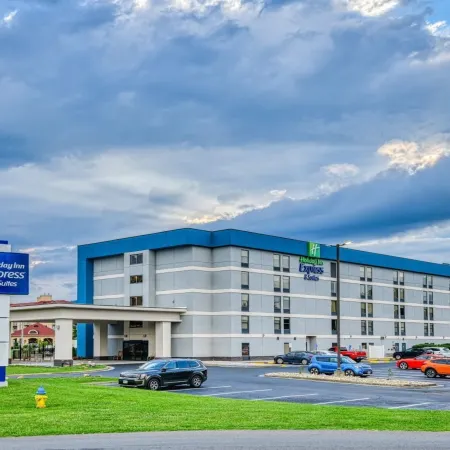 Holiday Inn Express & Suites PIGEON FORGE/NEAR DOLLYWOOD by IHG