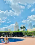 Grand Hyatt Taipei - Yüzme Havuzu