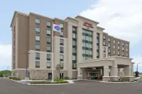 Hampton Inn & Suites by Hilton Toronto - Markham, Ontario Hotels near Delta Markham