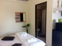 Posto Studio 2 Chania Crete (100 m from the Beach )