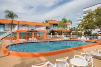 โฮเวิร์ด จอห์นสัน บาย วินด์แฮม เคลียร์วอเตอร์/ดูนดิน