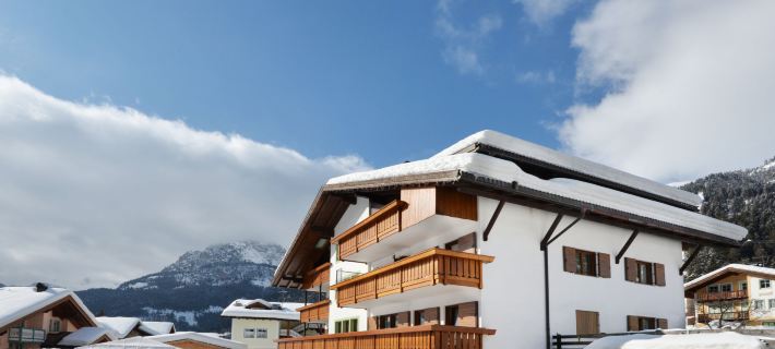 Bernard Hotels in Mazzin