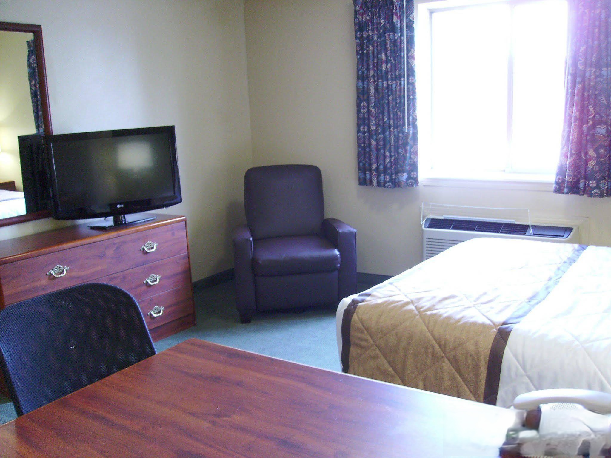 Extended Stay America Suites - Tulsa - Midtown