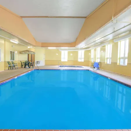 Super 8 by Wyndham Sault Ste. Marie