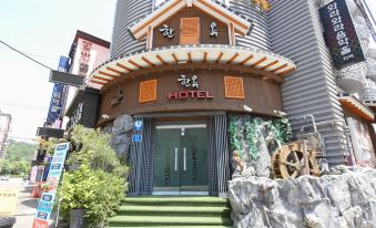 Hanok Hotel