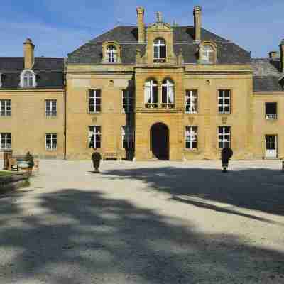 Domaine Chateau du Faucon Hotel Exterior