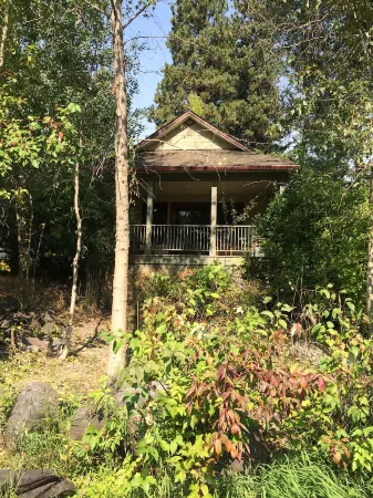 Bridge Street Cottages